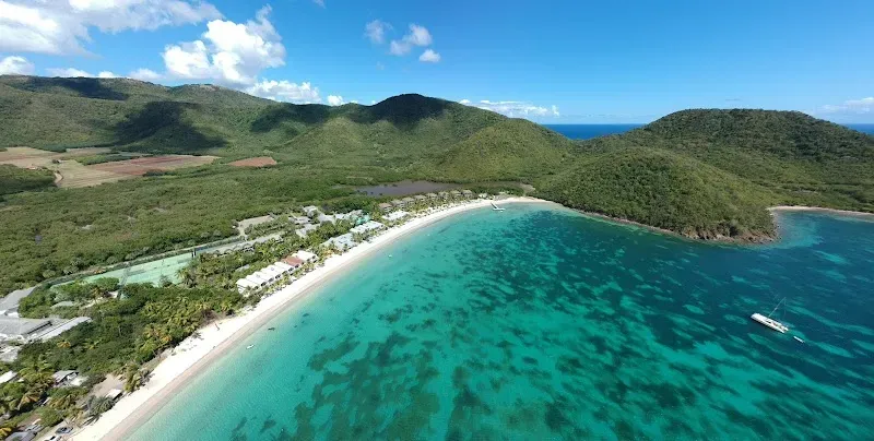 Carlisle Bay Beach - Nature attraction in the Caribbean