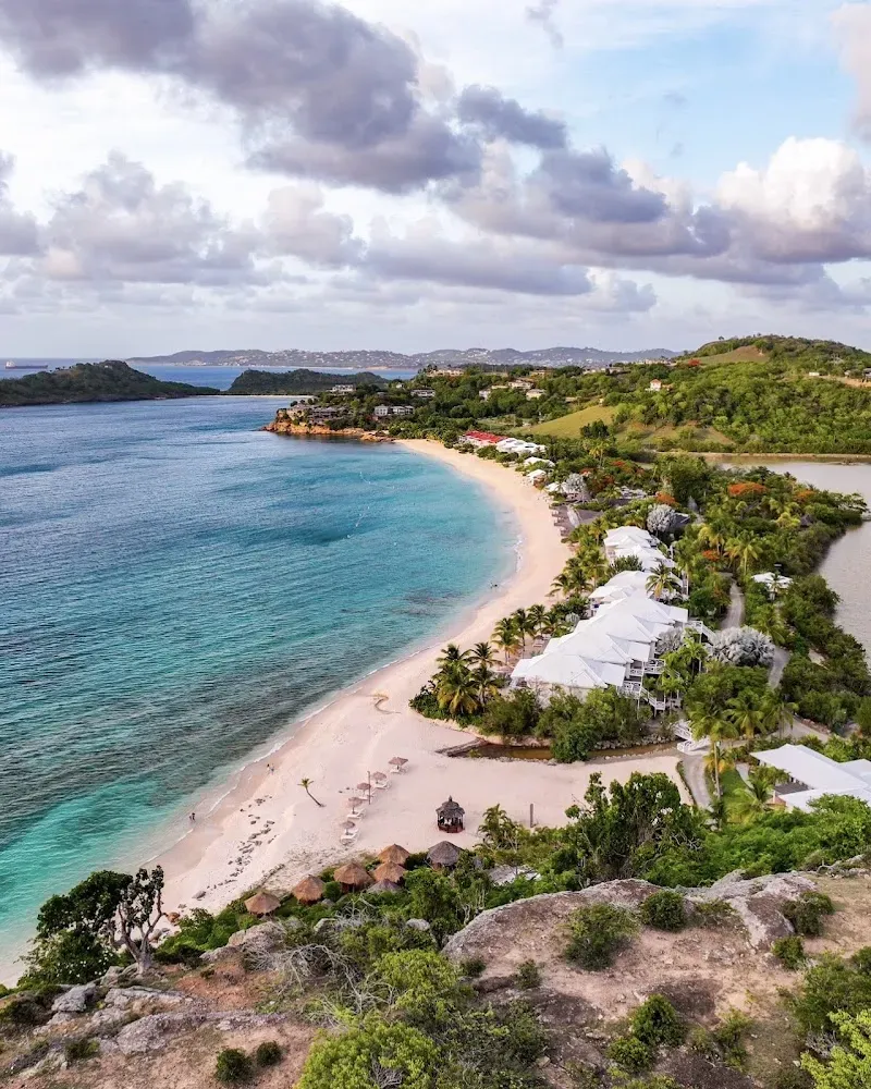 Galley Bay Beach - Nature attraction in the Caribbean