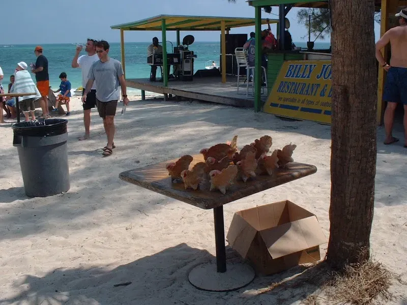 Lucaya Beach - Nature attraction in the Caribbean