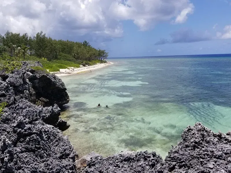 Barefoot Beach - Nature attraction in the Caribbean
