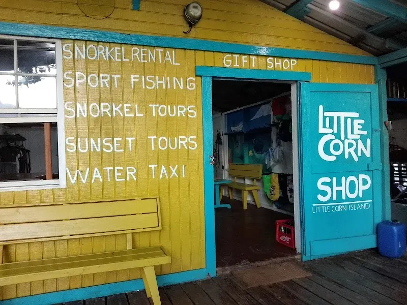 Little Corn Shop - Nature attraction in the Caribbean