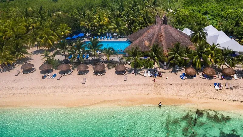 Nachi Cocom Cozumel Beach Club & Water Sport Center - Nature attraction in the Caribbean