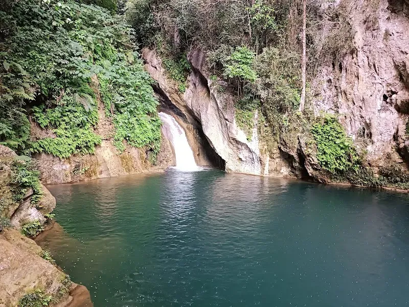 Caburní Waterfall - Nature attraction in the Caribbean