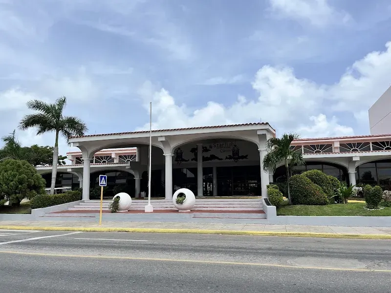 Varadero MainStreetView - Nature attraction in the Caribbean