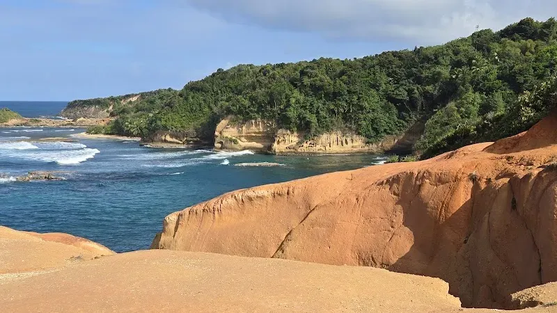 Calibishie Tourist Center