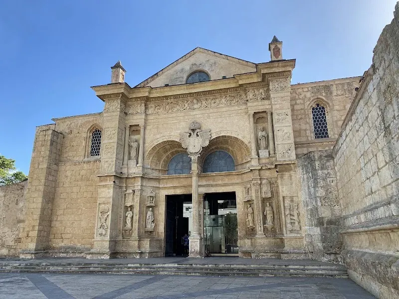 Catedral Primada de las Américas de Santo Domingo - Nature attraction in the Caribbean