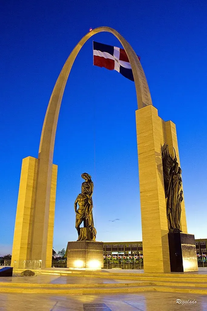 Plaza de la Bandera Republica Dominicana - Historical attraction in the Caribbean