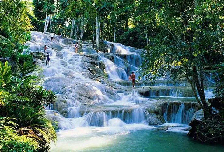 The World Famous Dunn's River Falls & Park - Nature attraction in the Caribbean