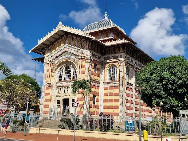 Bibliothèque Schœlcher