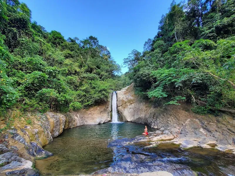 El Salto Collores Waterfall - Nature attraction in the Caribbean