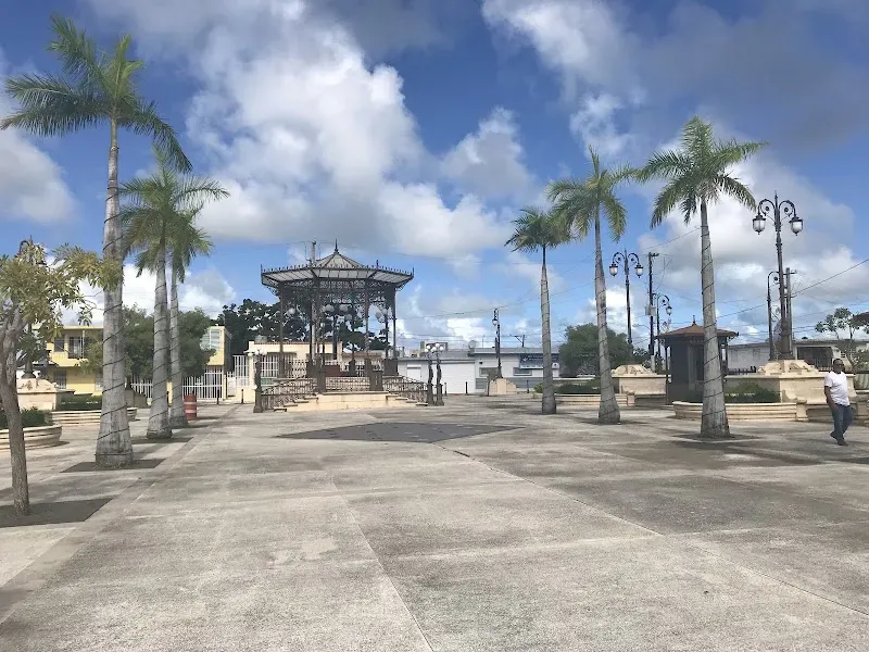 Plaza Pública de Río Grande - Nature attraction in the Caribbean