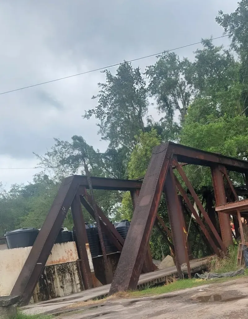 Suchit Trace, Railway Bridge - Nature attraction in the Caribbean