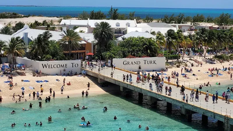 Playa de Elizabeth Gerhard Beach - Nature attraction in the Caribbean