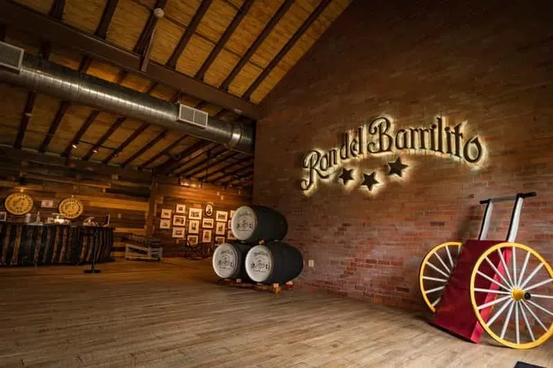 San Juan: Ron del Barrilito distillery tour