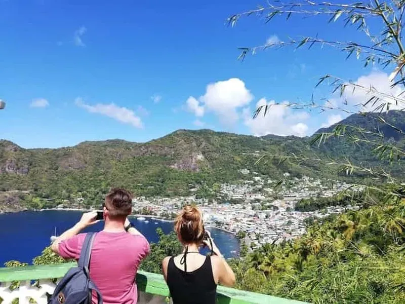 St. Lucia: Full-day volcano, waterfall, and garden tour
