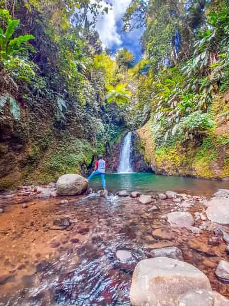 Chasing Waterfalls Grenada: Discover Nature's Hidden Gems