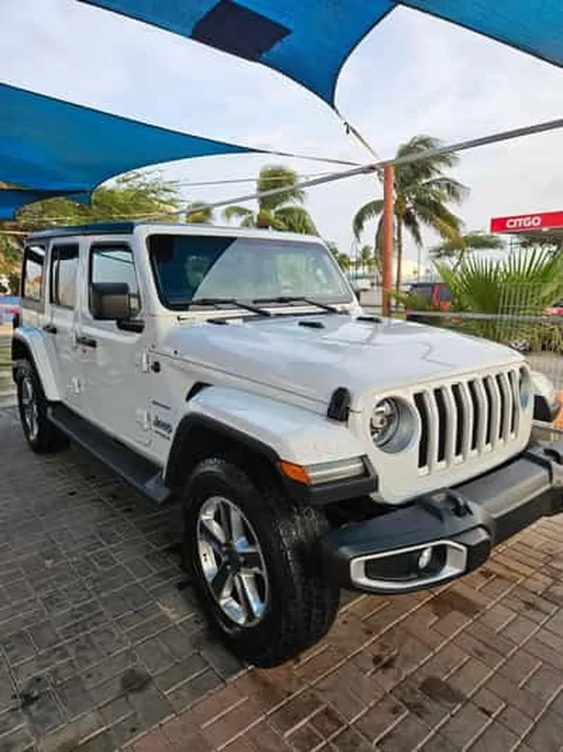 Jeep Wrangler 8-Hour Rental
