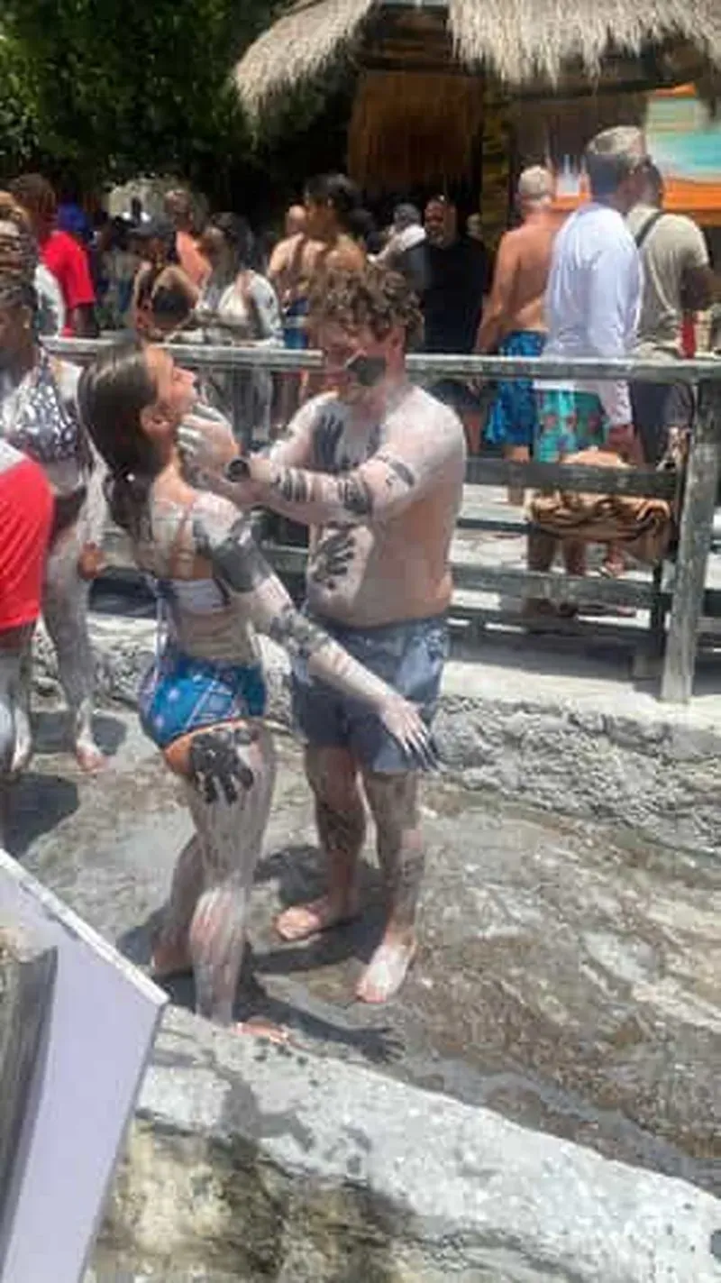 St Lucie Sulphur Springs Drive-in Volcano Tour & Waterfall