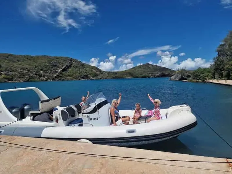 Curaçao: Private Boat Tour with Captain Dirk