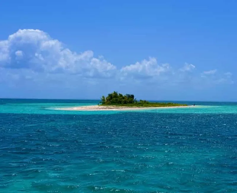 All-inclusive excursion to the islets of Grand Cul de Sac Marin