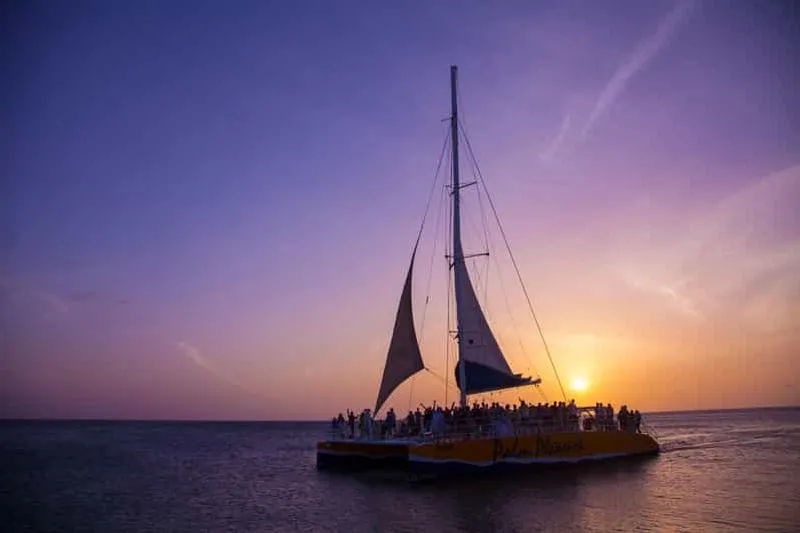 Aruba: 2-Hour Sunset Sailing Excursion - experience in Aruba