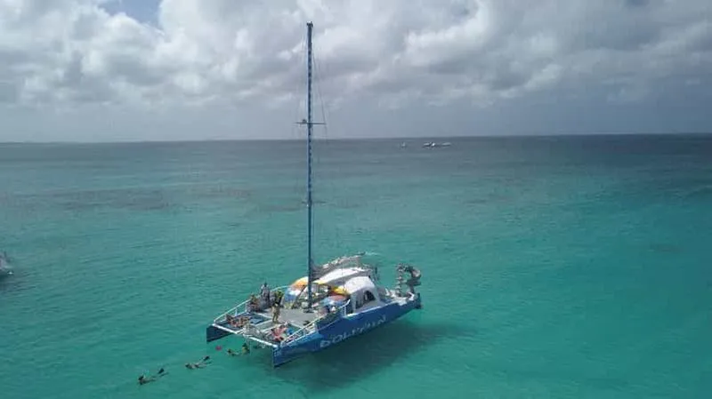 Aruba: Snorkeling Cruise with Open Bar and Light Lunch - experience in Aruba