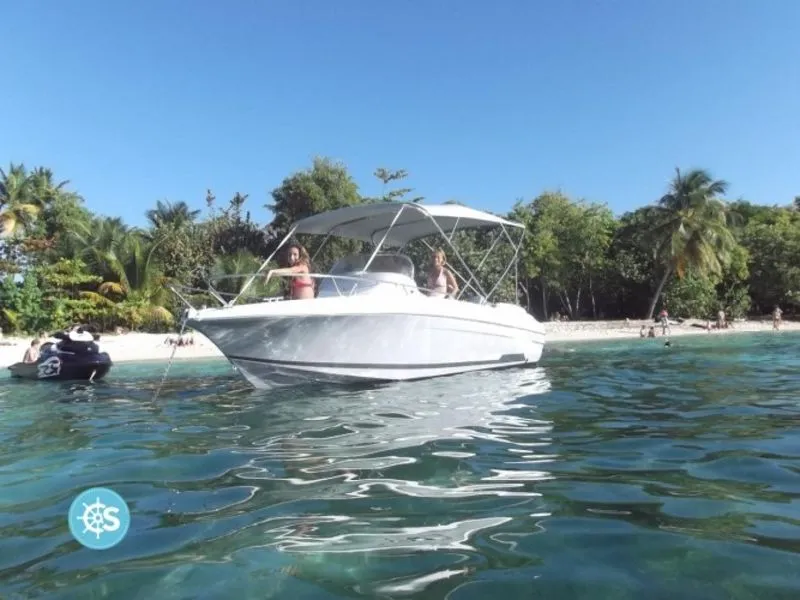 Boat rental - Bénéteau Flyer 6 (Motorboat)