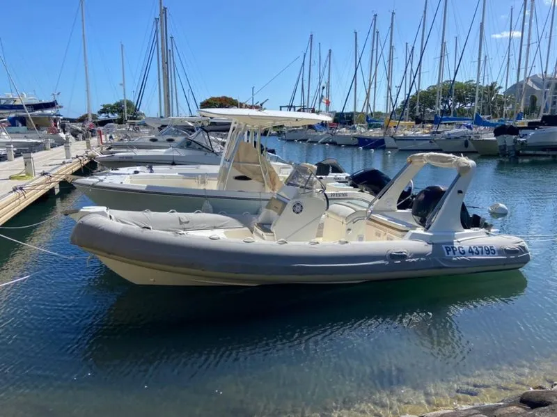 Boat rental - Lomac 660 IN (Semi-rigid)