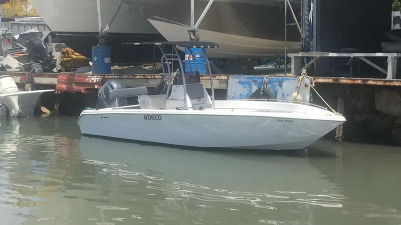 Boat rental - Ocqueteau Abaco 21 Open (Motorboat)