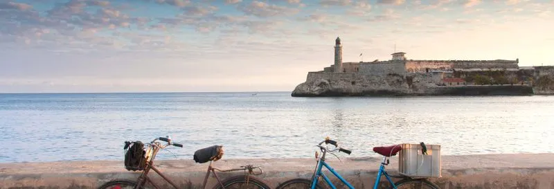 Free bike tour in Havana