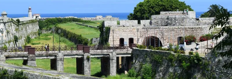Free tour in the Casablanca neighborhood