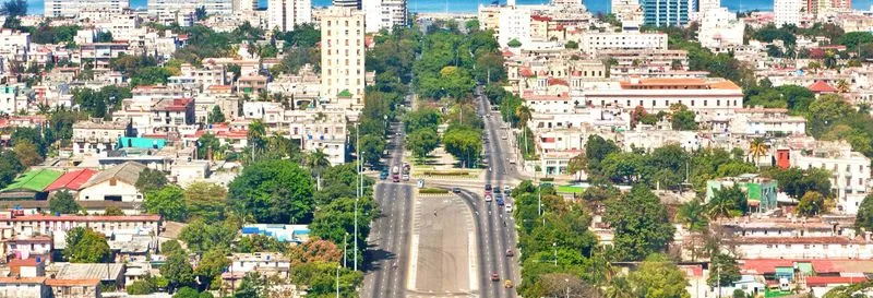 Free tour of modern Havana