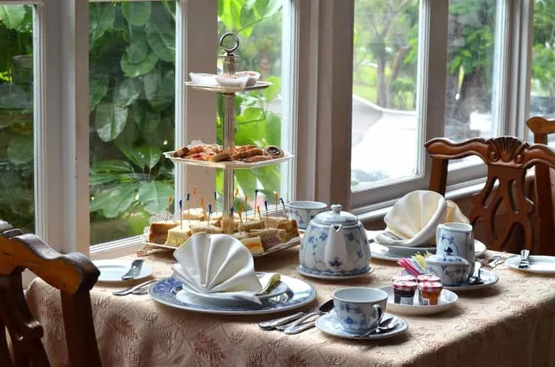 Nassau: Afternoon Tea at Graycliff Hotel and Restaurant