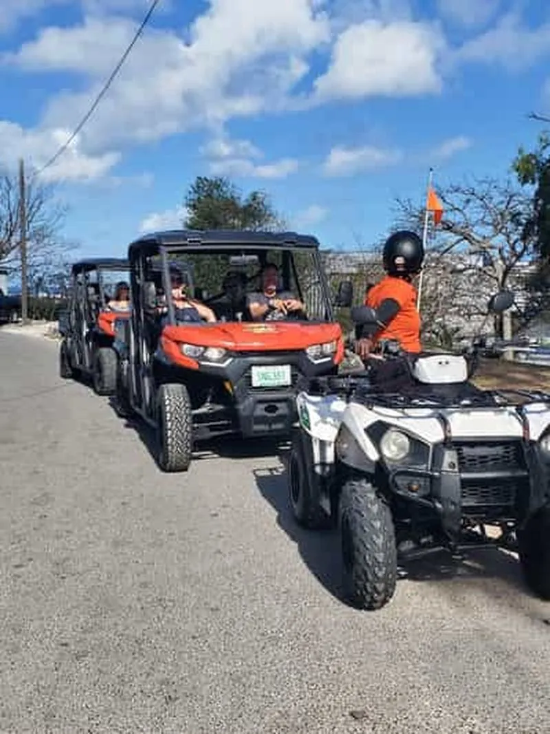 Nassau: Bahamas Island Jeep Buggy Tour with Bahamian Lunch