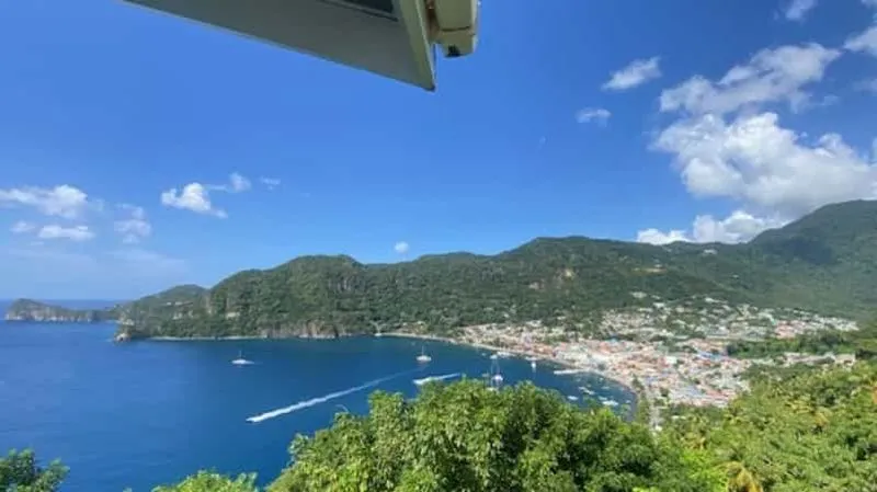 Saint Lucia: Customizable private full-day tour with driver.