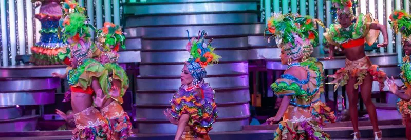 Show at Cabaret Parisien