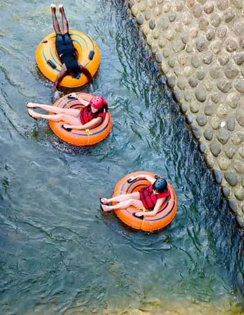 St. George's: River Tubing and Waterfall - experience in Grenada