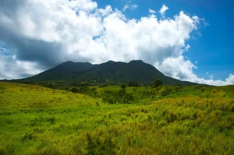 St. Kitts: Volcano Hike - experience in Saint-Christophe-et-Niévès