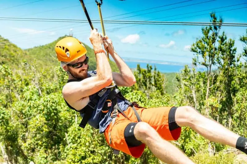 St. Maarten: Sentry Hill & Flying Dutchman Zipline Adventure - experience in Sint Maarten (Dutch side)